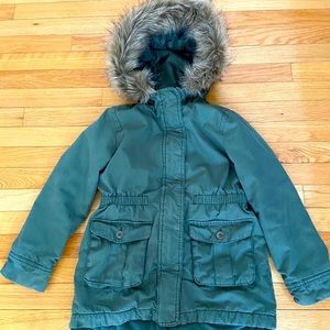 Gap girl fleece lined jacket with faux fur